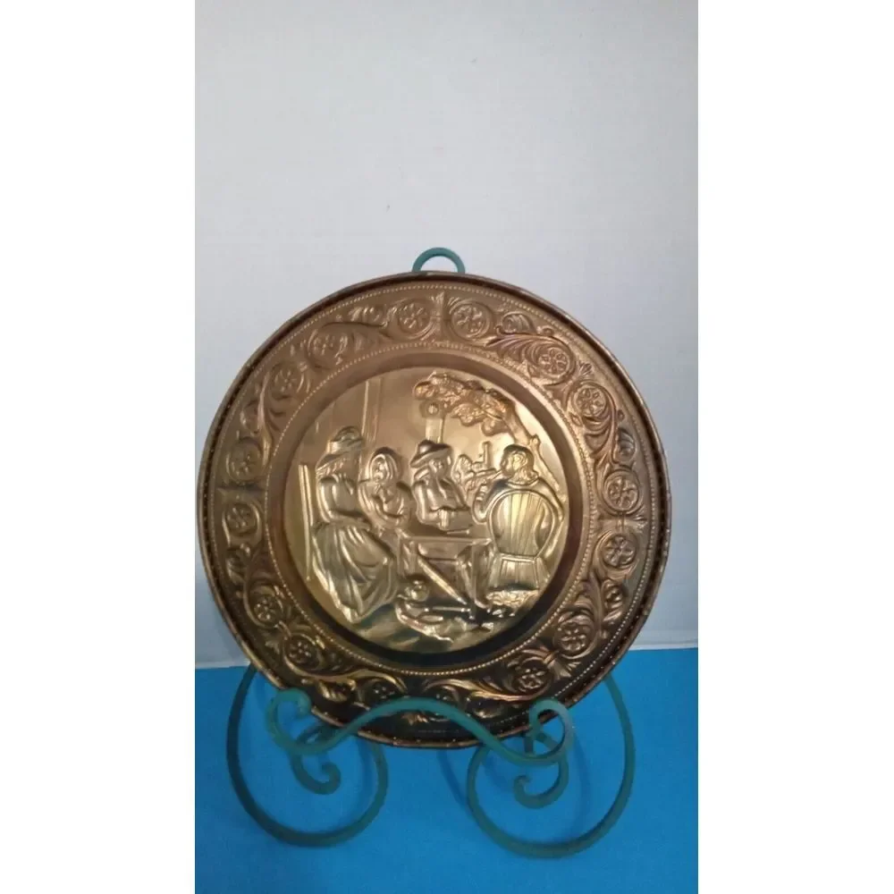Vintage Brass Decorative Wall‎ Plates Made in England Pair 8
